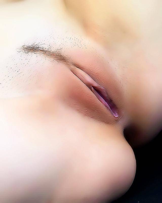 Рыжая Анна демонстрирует свое красивое тело 8 фотка