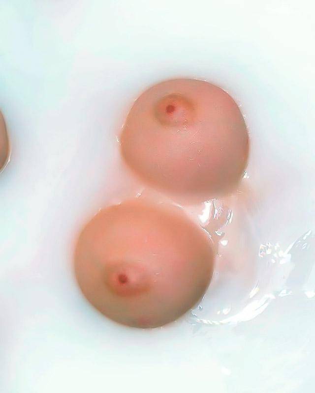 Ванна спермы для неопытной милашки 8 фотка