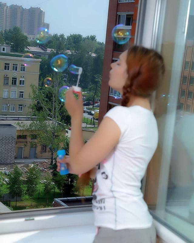 Деревенскую девушку с косичками трахают 2 фотка
